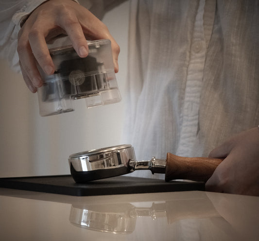 Exploring the Top Automatic Espresso Tampers, for Home Use